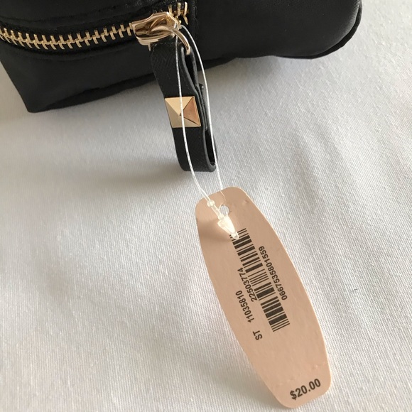 Victoria’s Secret Makeup Bag / Cosmetic Pouch NWT - Picture 2 of 8